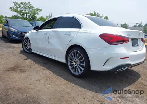2019 Mercedes-Benz A 220 from USA, damaged, VIN WDD3G4EB0KW012987
